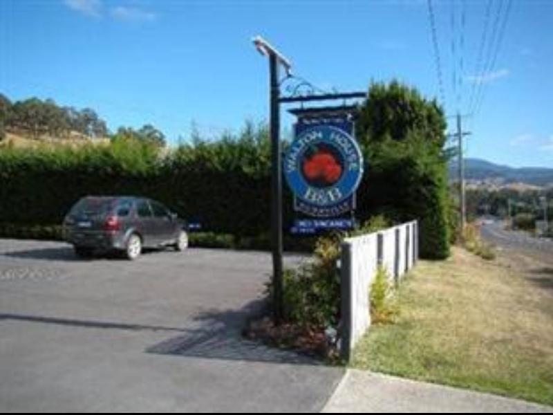 Walton House Bed & Breakfast Huonville Bagian luar foto